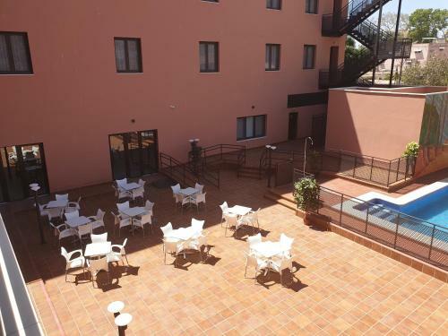 Afrit Sa "le Grand Hotel De Thies