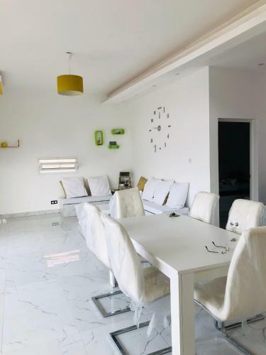 Bed & Breakfast La Villa D'h�tes Les Iris Piscine Et Jacuzzi