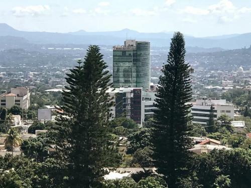 Beautiful Apartment, Terrace With Incredible View, 3 Bdr, Escalon, Exclusive, Secure