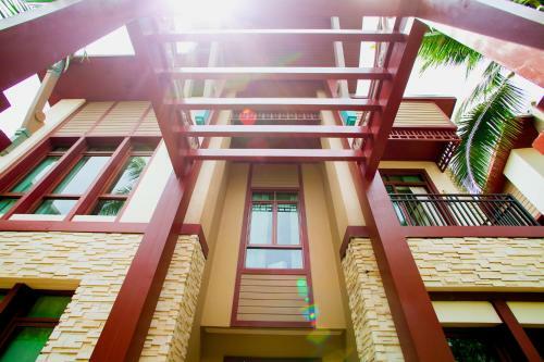 Amatapura Beach Villa 6