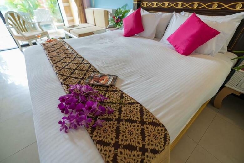 Hotel Aonang Ayodhaya Beach Resort