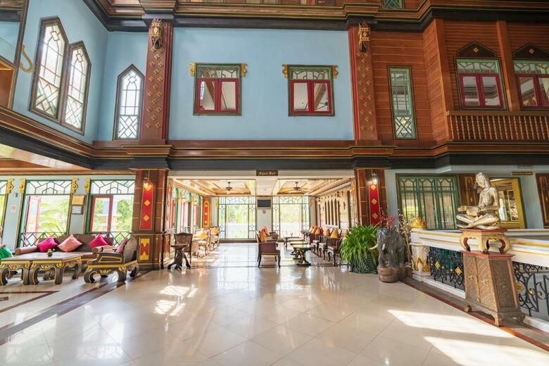 Hotel Aonang Ayodhaya Beach Resort