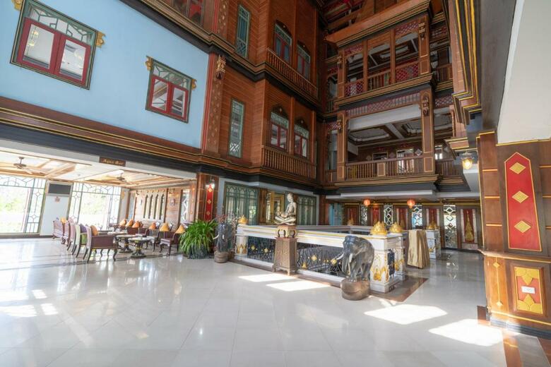 Hotel Aonang Ayodhaya Beach Resort