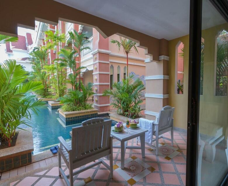 Hotel Aonang Ayodhaya Beach Resort