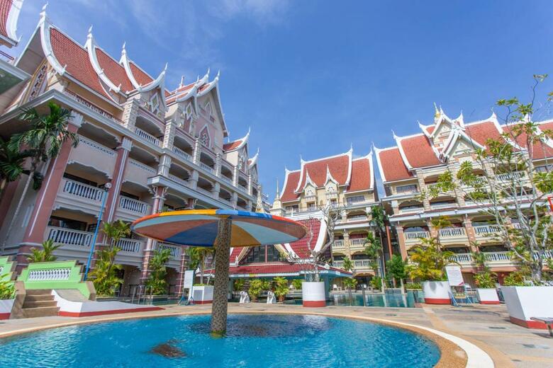 Hotel Aonang Ayodhaya Beach Resort
