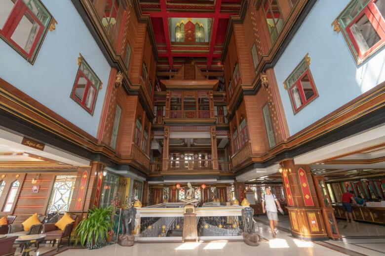 Hotel Aonang Ayodhaya Beach Resort