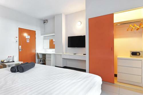 Hotel D Varee Xpress Fullroom 77 Srinakarin
