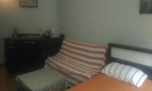 Hostal Room In Bb - Poppular Palace Don Mueang Bangkok