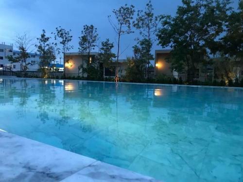 Hostal The Residence Thepkanjana
