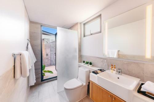 Twin Villas Natai - 10 Bedroom Luxury Beach Front Villa