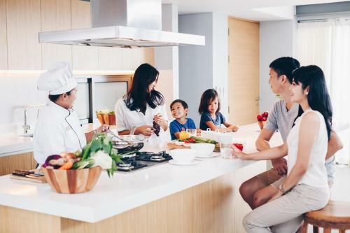Twin Villas Natai - 10 Bedroom Luxury Beach Front Villa