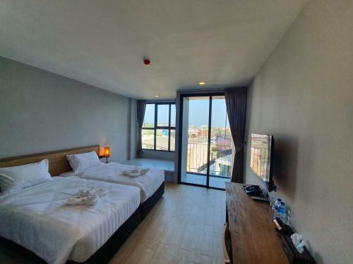 Atom Phuket Hotel