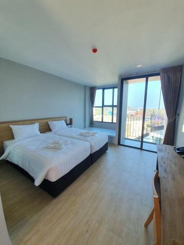 Atom Phuket Hotel
