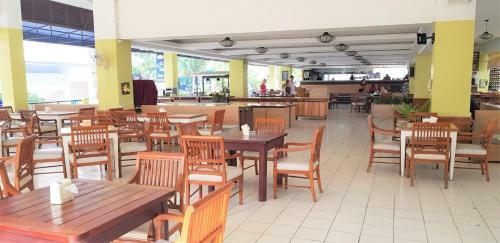Jomtien Plaza Residence Large Modern Studio Apartment