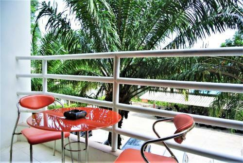 Spacious 1 Bedroom At View Talay 2 Pattaya