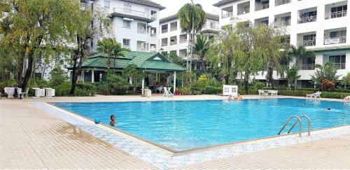 Peaceful & Quiet Resort Close To Jomtien Beach