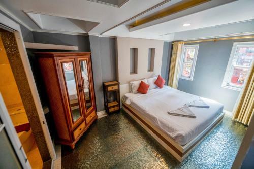 The Train Resort - Sauna & Spa