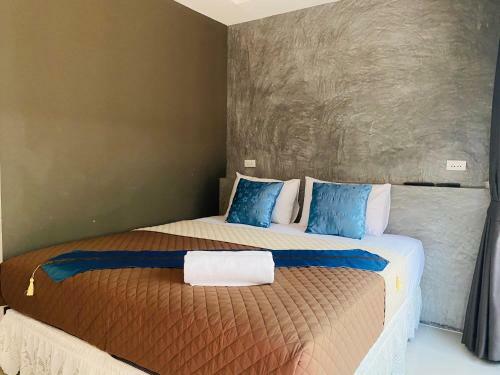 Hotel Suntalee Express