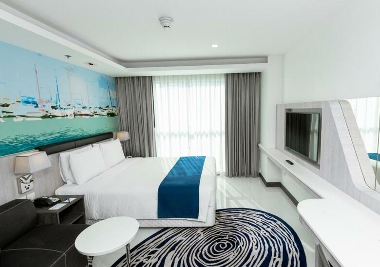 Holiday Inn Express Pattaya Central, An Ihg Hotel