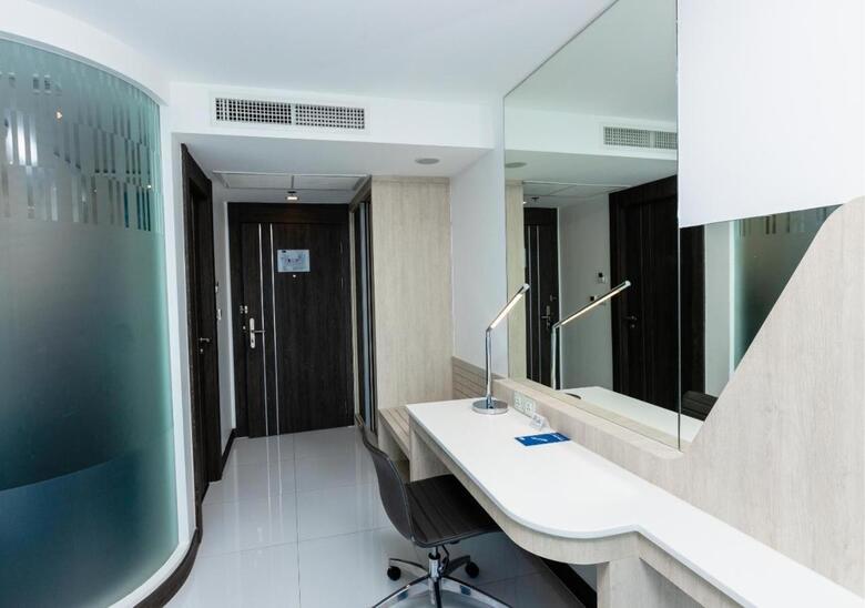 Holiday Inn Express Pattaya Central, An Ihg Hotel