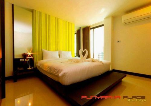 Hotel Punyapha - 5 Mins From Beach