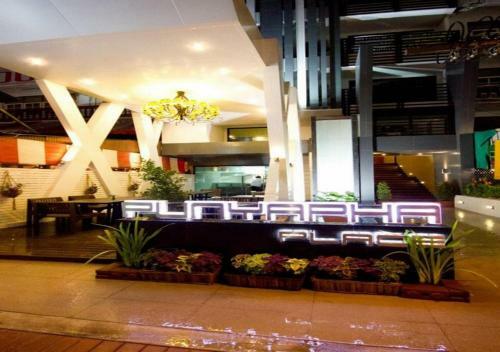 Hotel Punyapha - 5 Mins From Beach