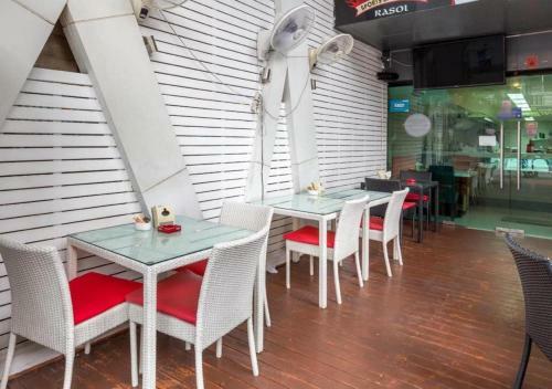 Hotel Punyapha - 5 Mins From Beach