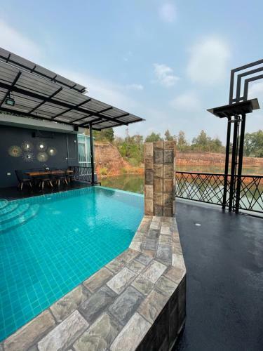 Villa Scenery Secret