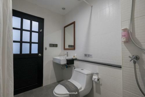 Hotel Corner Lodge Pattaya Residence