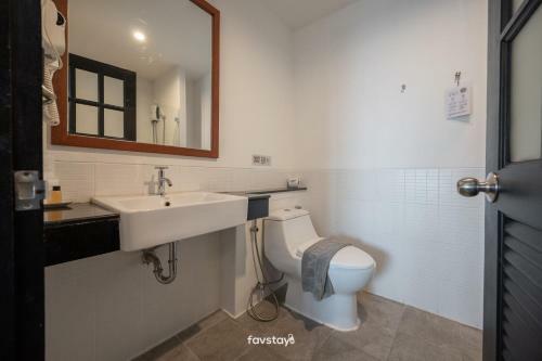 Hotel Corner Lodge Pattaya Residence
