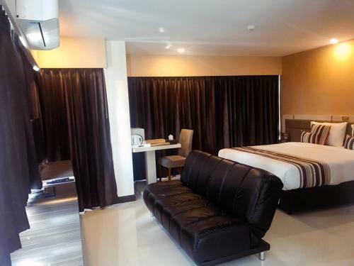 Taragrand Donmuang Airport Hotel