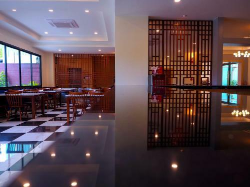 Usabai Riverside Boutique Hotel