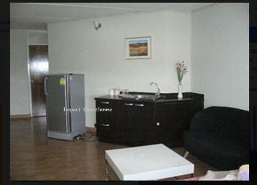 Hostal Thailand Taxi Apartment Hostel