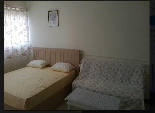 Hostal Room In Bb - Thailand Taxiapartment Hostel