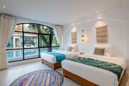 ???????h�flora Hotel