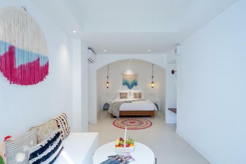 ???????h�flora Hotel