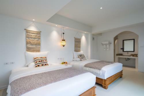 ???????h�flora Hotel
