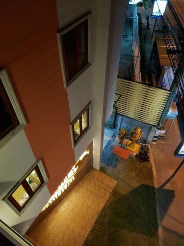 Chorlada Lanna Hotel