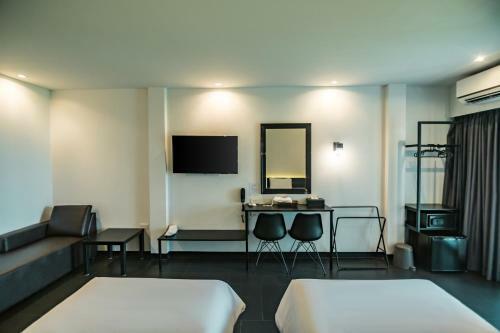 Isilver Hotel