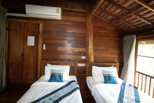 Hotel Royal Train Garden Resort