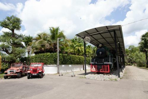 Hotel Royal Train Garden Resort