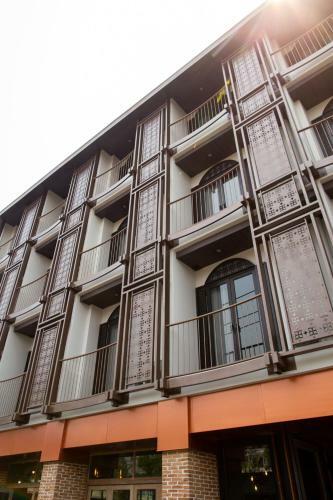 Sanae' Oldtown Hotel