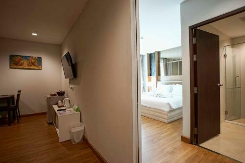 Nantra Chiangmai Riverfront Hotel