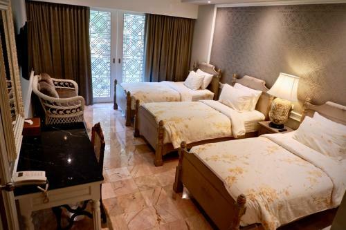 Hotel At Pingnakorn Riverside