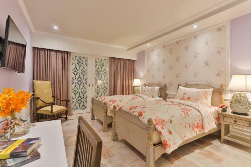 Hotel At Pingnakorn Riverside