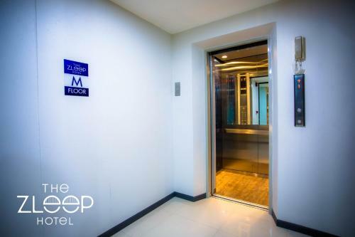 Hotel The Zleep Chonburi