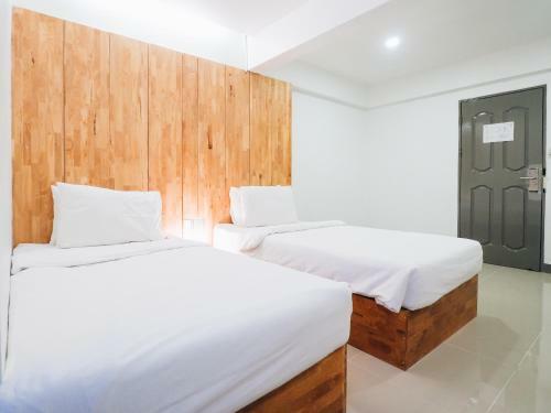 Loyy Hotel
