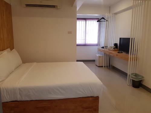 Loyy Hotel