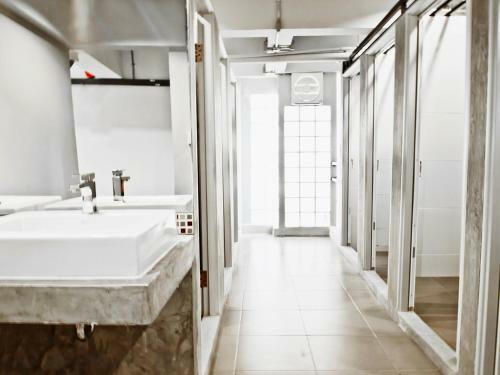 Loyy Hotel
