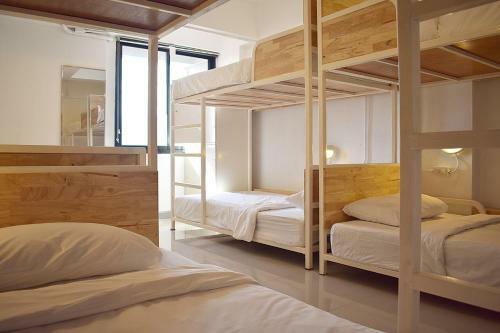 Loyy Hotel